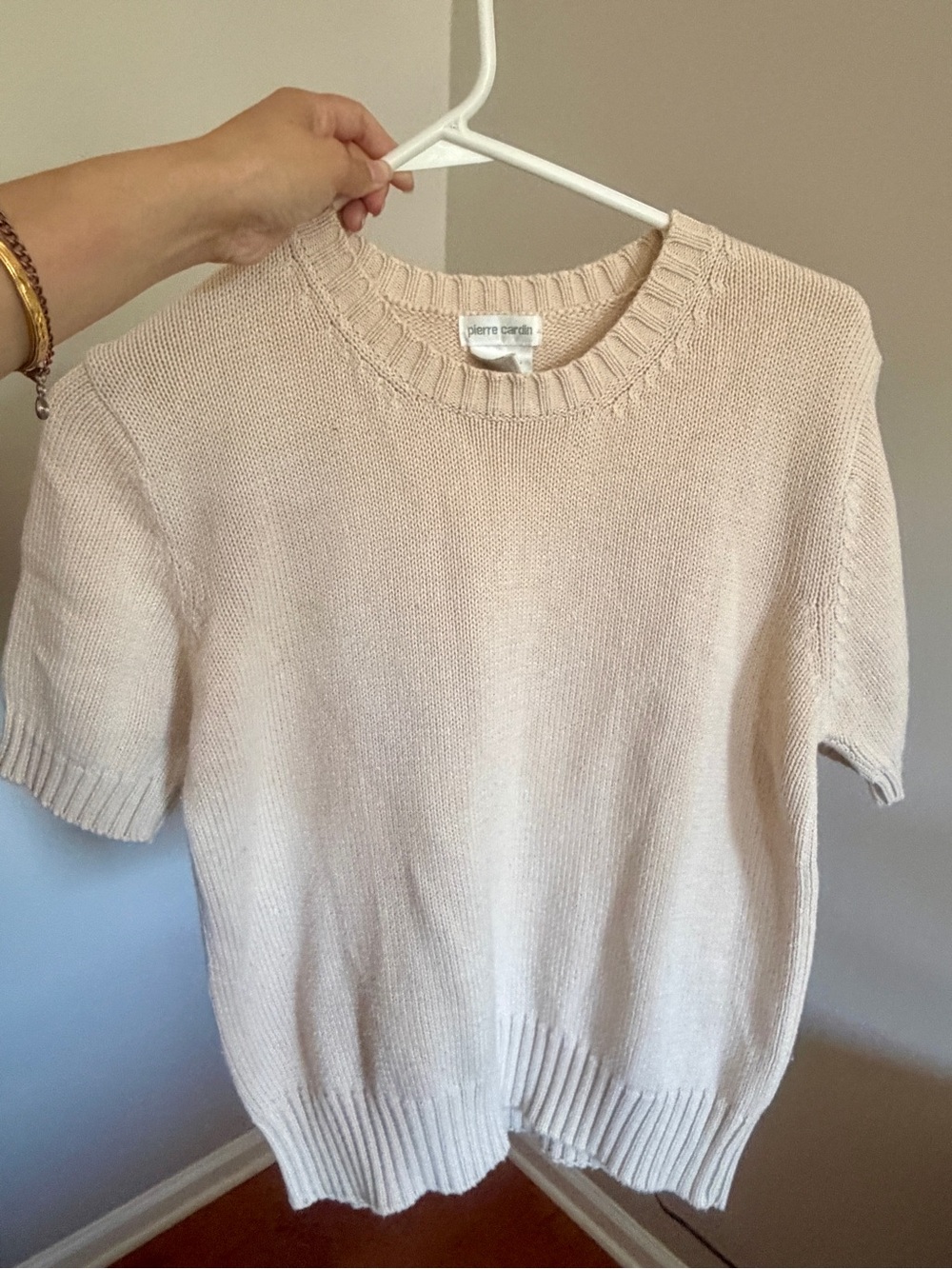 Pierre Cardin Women’s Vintage Light Cream Short-Sleeve Crew Neck Sweater